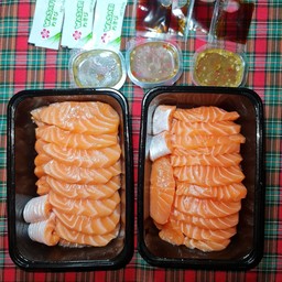 Hot pro!!!! แซลมอนนอร์เวย์ซาซิมิ 1000g (แถมฟรี!!! หัวไชเท้าฝอย)