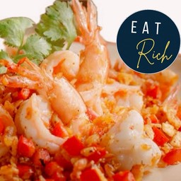 ข้าวกุ้งทอดคั่วพริกเกลือ