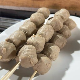 ลูกชิ้นเอ็นหมู ( 5 ไม้)