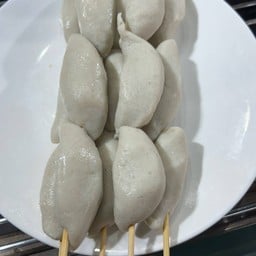 ลูกชิ้นปลา ( 5 ไม้ )