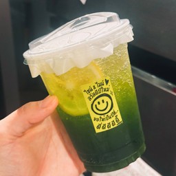 ชาเขียวเลม่อนโซดา