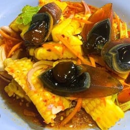 ร้านยำพี่เฟิร์น