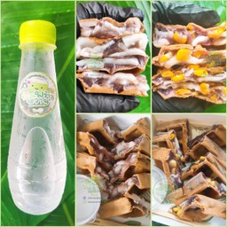 บ้าบิ่นมะพร้าว-มะพร้าวข้าวโพด กล่องเล็ก คู่น้ำมะพร้าว