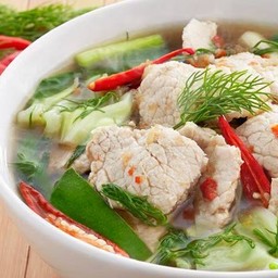 แกงอ่อมหมูสไลด์แซ่บ