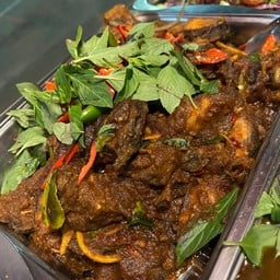 ผัดพริกปลาดุกทอดถุง