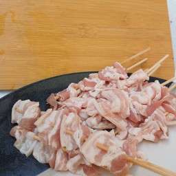 พีพี หม่าล่า 5 บาท และ ข้าวไข่เจียว