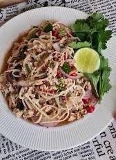 ลาบเห็ดเข็มทองเนื้อ