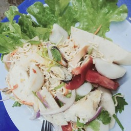 เนื้อทอดสูตรชาววัง&ยำแซ่บ เมธาศิลป์ค้าข้าว