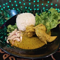 ข้าวแกงข้าวซอยไก่