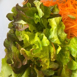 เปลี่ยนผักหรือขนมปังเป็นสปาหมูหรือคาโบ