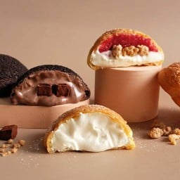 Arocha Choux & Dessert สาขาสาธุประดิษฐ์