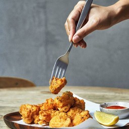 CRISPY CAULIFLOWER FRIES