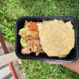 ข้าวไข่ผัดแตง