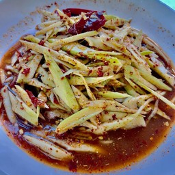 ตำมะม่วงปลากรอบ