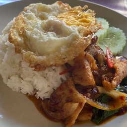 ผัดพริกเผา