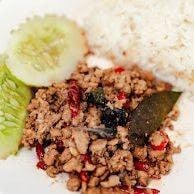 ข้าวกะเพราหมูสับนรก