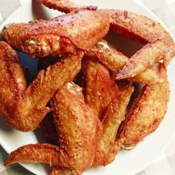ปีกไก่ทอดน้ำปลา