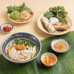 Set B - Bun Gio Heo / Set ก๋วยเตี๋ยวหมูเมืองเว้