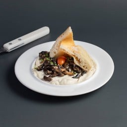 Hummus Mushroom