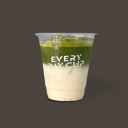 โคโคนัทมัทฉะลาเต้ | Coconut Matcha Latte