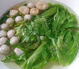 น้ำใสรวมมิตรลูกชิ้นปลากรายหมู/ไก่