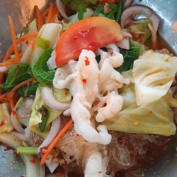 ยำเส้นแก้วเล็บมือนาง