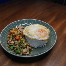 ผัดผักกาดดอง Stir Fried Mustard Greens
