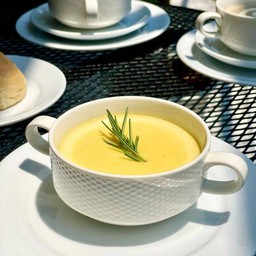 Eurana Cafe and Restaurant ยูรานาคาเฟ่แอนด์เรสตัวรองค์