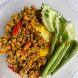 ข้าวคั่วกลิ้งหมูสับไข่ข้น