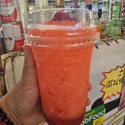 สตอเบอร์รี่ปั่น