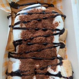 ขนมปังปิ้งราดครีมชีส+โอวัลติน