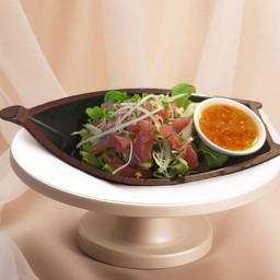 ยำปลาทูน่า