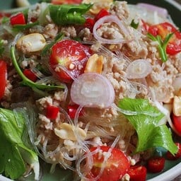 กะเพราพุงกาง ตามสั่ง 1