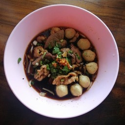 อทิติข้าวขาหมู