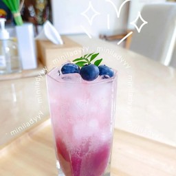 บลูเบอรี่โซดา