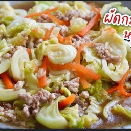 ข้าว ผัดผักกะหล่ำหมูสับ