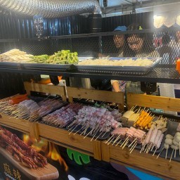 หม่าล่าหน้าหาด ตลาดWanna prak