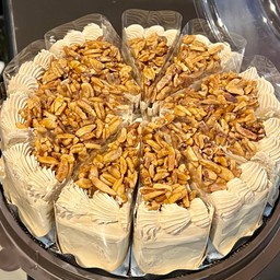 เค้กกาแฟคาราเมลอัลมอนด์