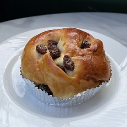 ขนมปังลูกเกด