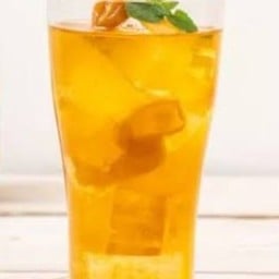 Healthy smoothies and organic vegetables