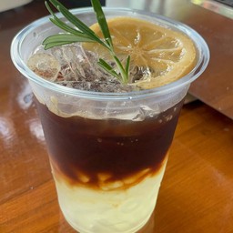 Iced Americano yuzu