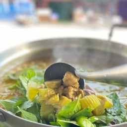 น้ำแกงเขียวหวานไก่