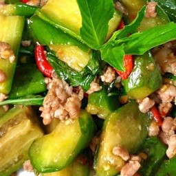 ผัดมะเขือยาว (ไม่มีข้าว)