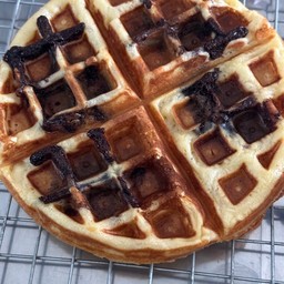 วาฟเฟิลไส้ช๊อคโกแลต