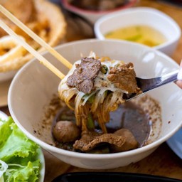 ก๋วยเตี๋ยวเรือ (น้ำ )