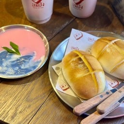 นมปัง - milk my day -