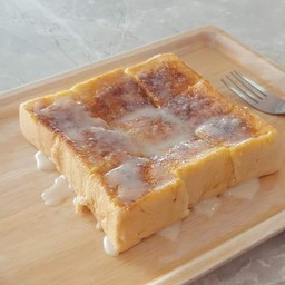 ปังปิ้ง เนย นม น้ำตาล