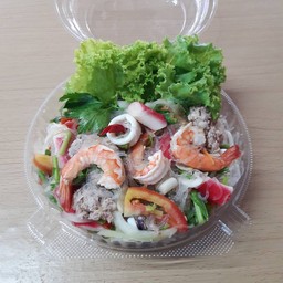 ยำวุ้นเส้นรวมทะเล
