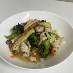 ผัดผักรวมมิตร