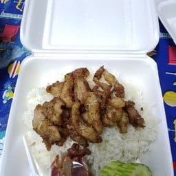 ข้าวหมูทอด